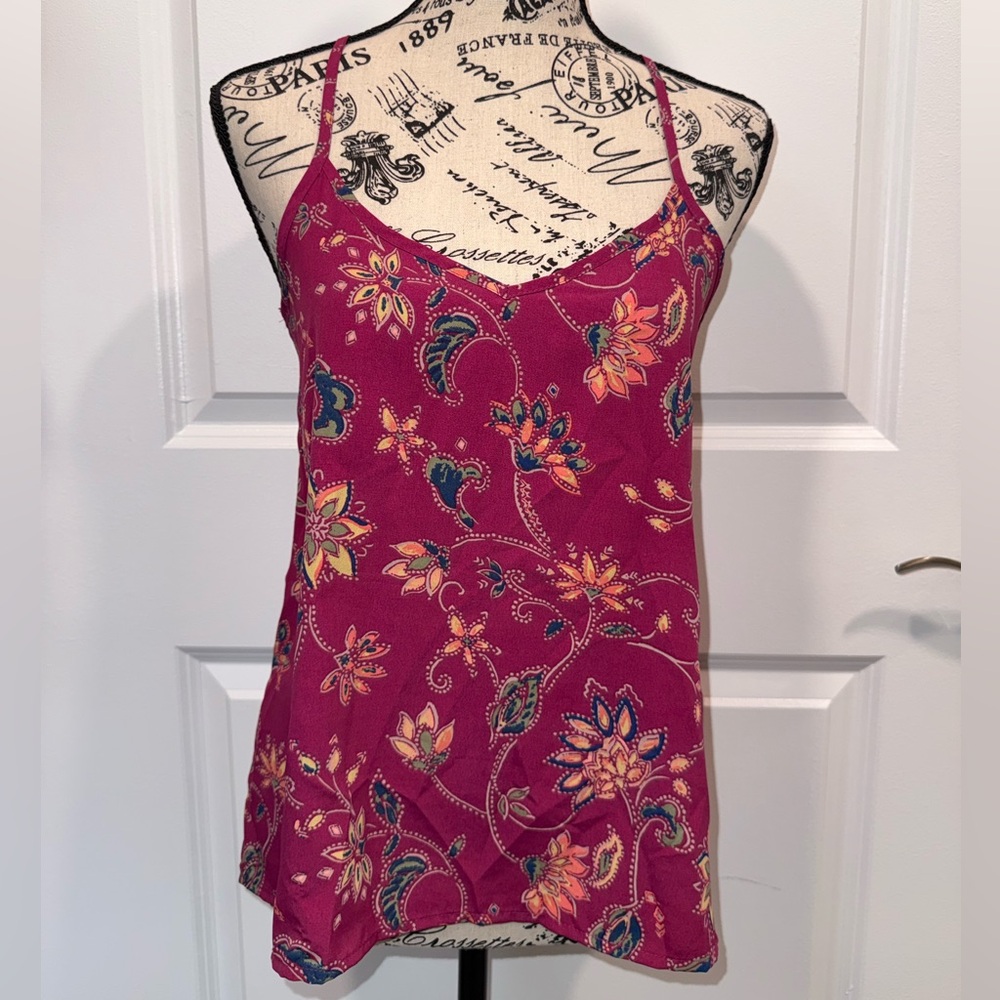 Hollister Camisole - Burgundy floral